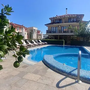 Hotel Family Muses, Sosopol